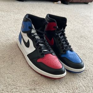 Air Jordan 1s Top 3s